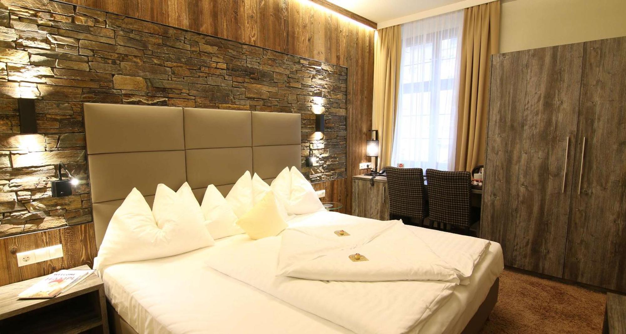 Hotel Goldener Adler, BW Signature Collection Innsbruck Eksteriør billede
