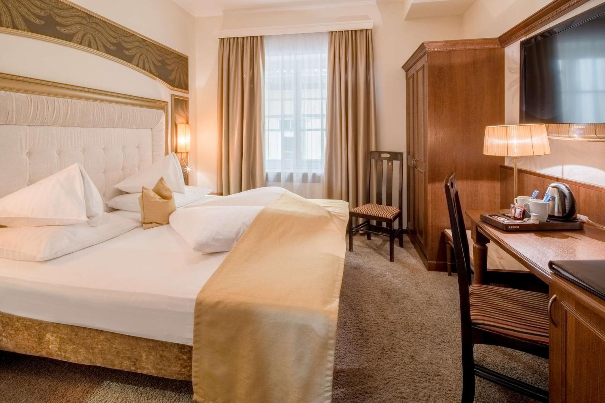 Hotel Goldener Adler, BW Signature Collection Innsbruck Eksteriør billede
