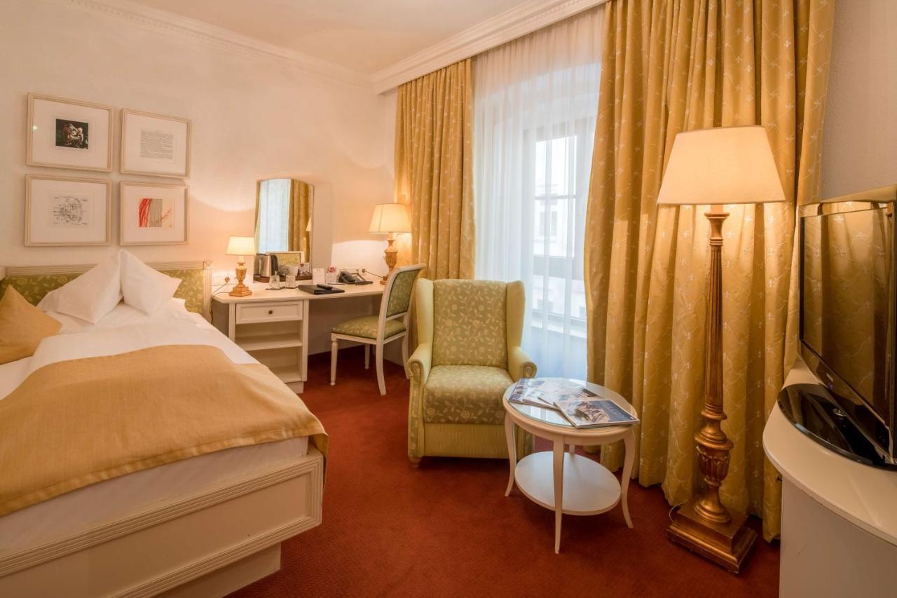 Hotel Goldener Adler, BW Signature Collection Innsbruck Eksteriør billede