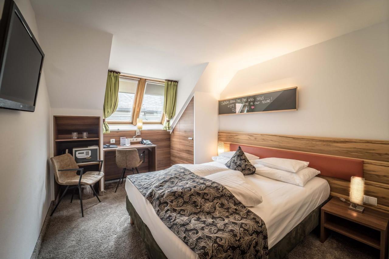 Hotel Goldener Adler, BW Signature Collection Innsbruck Eksteriør billede